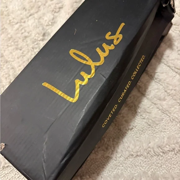 Lulu's Velvet Pointed-Toe Flats in Taupe - Picture 4 of 4